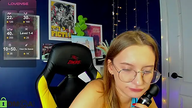Maryyy May online show from 09-12-25, 04:51