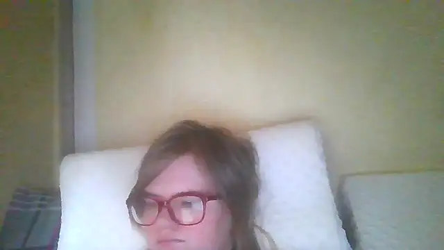 Snapshot of Moonolighta chatting on 09-12-25, 08:25 Moonolighta online show from 09-12-25, 08:25