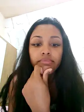 indiazinhabella27 online show from 10-06-25, 07:33