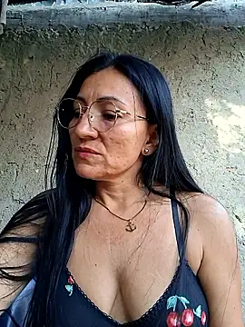Snapshot of maturexxxnaughty chatting on 05-07-26, 11:48 maturexxxnaughty online show from 05-07-26, 11:48
