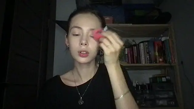 Yuna5343 online show from 09-12-25, 07:14