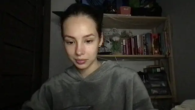 Yuna5343 online show from 09-25-25, 10:13