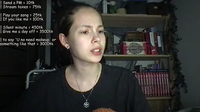 Yuna5343 online show from 06-22-26, 07:55