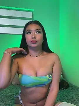 Snapshot of Angela_elliss1 chatting on 03-17-26, 04:43 Angela elliss1 online show from 03-17-26, 04:43