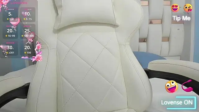 Katalina red online show from 09-10-25, 07:36