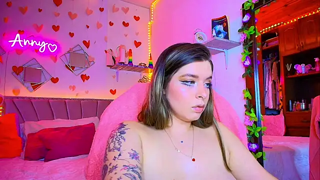 Anny Hurtado online show from 09-10-25, 08:03