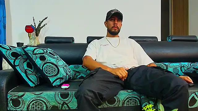 DaveSoldier online show from 10-05-25, 04:22