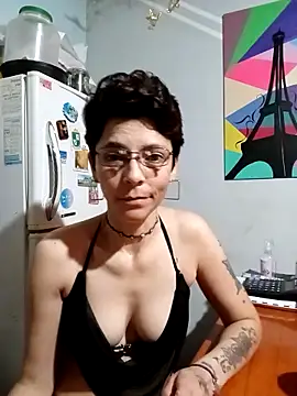 Snapshot of Lulypsicologasexual chatting on 09-20-25, 01:17 Lulypsicologasexual online show from 09-20-25, 01:17