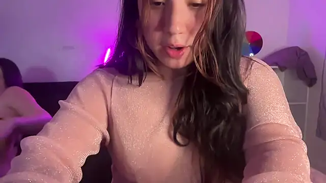 nina lovez online show from 10-10-25, 01:26