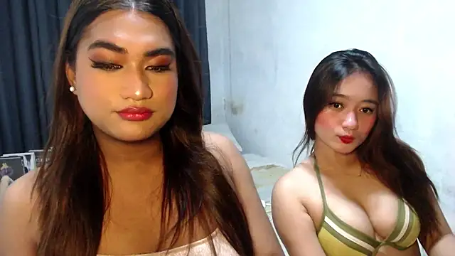 Snapshot of LastyLuna chatting on 12-02-25, 05:35 LastyLuna online show from 12-02-25, 05:35