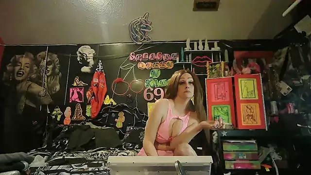 Splash Queen420 online show from 05-10-26, 02:50