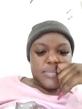 ChocBrownxxx online show from 09-25-25, 07:17