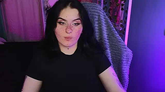 Snapshot of Dark_Shine chatting on 10-12-25, 06:34 Dark Shine online show from 10-12-25, 06:34