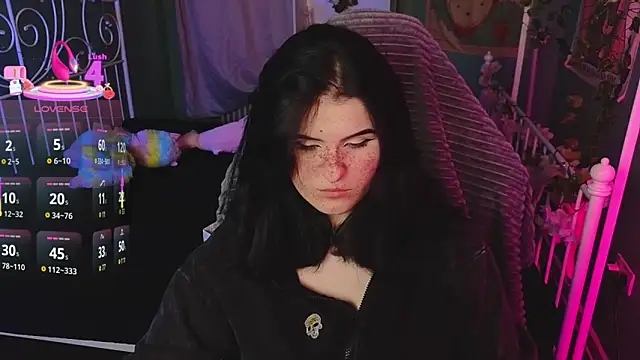 Dark Shine online show from 11-18-25, 10:20