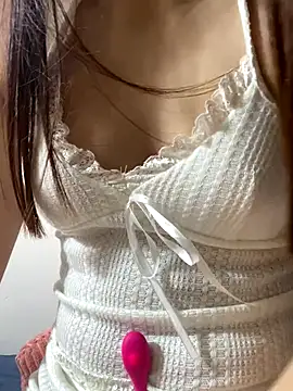 SiennaQueen18 online show from 10-08-25, 05:27