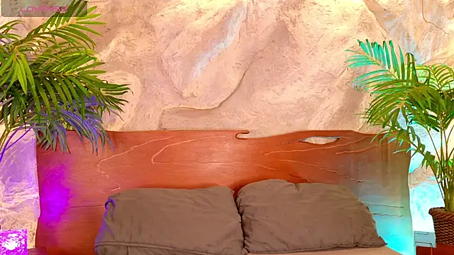 alisonn moon online show from 06-18-26, 10:25