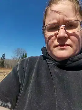 Snapshot of Love86Emily chatting on 03-22-25, 05:41 Love86Emily online show from 03-22-25, 05:41