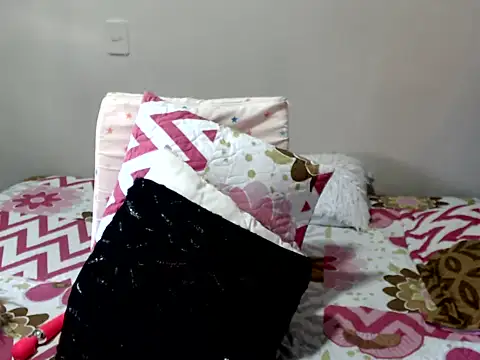 Snapshot of BrianaBarbes chatting on 03-19-26, 12:42 BrianaBarbes online show from 03-19-26, 12:42