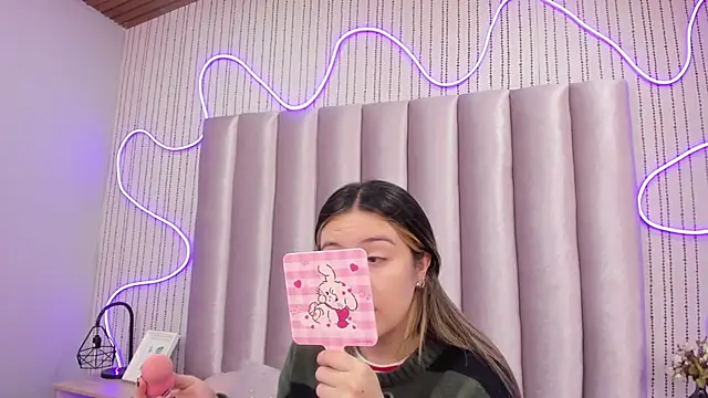 SamanthaPeachss online show from 11-28-25, 11:46