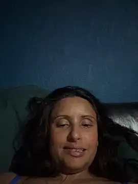 Snapshot of Angelaarayexx chatting on 06-06-26, 03:22 Angelaarayexx online show from 06-06-26, 03:22