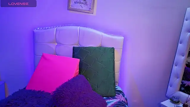 elapetitie online show from 01-14-26, 06:52