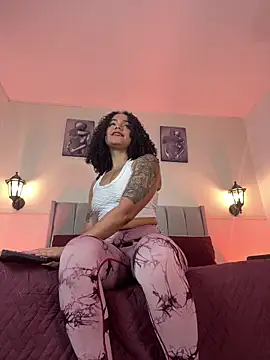 Samara Hadi  online show from 02-04-26, 08:25