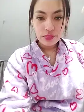 Adarha Ramirez online show from 11-21-25, 12:32