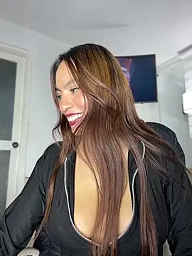 Adarha Ramirez online show from 05-16-26, 06:32