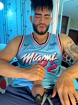 King Draven3 online show from 11-30-25, 04:55