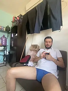 Alexitho25 online show from 06-24-26, 09:36