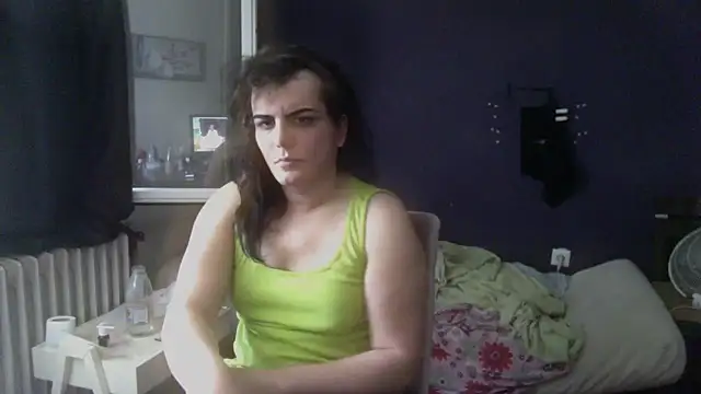 Snapshot of turkishTransEfsun chatting on 09-15-25, 12:05 turkishTransEfsun online show from 09-15-25, 12:05