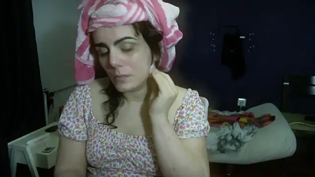 Snapshot of turkishTransEfsun chatting on 10-01-25, 03:29 turkishTransEfsun online show from 10-01-25, 03:29