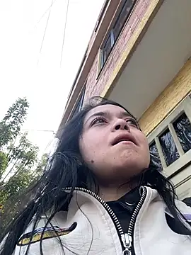 Emily Rivers  online show from 10-01-25, 01:06