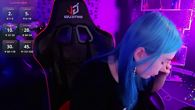 Snapshot of Kiara_Dream chatting on 09-23-25, 08:45 Kiara Dream online show from 09-23-25, 08:45