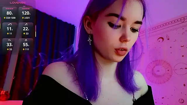 Snapshot of Kiara_Dream chatting on 10-24-25, 06:48 Kiara Dream online show from 10-24-25, 06:48