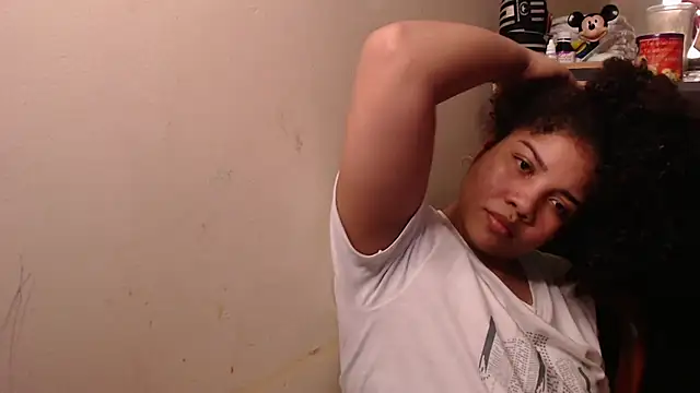 madelene online show from 10-13-25, 03:39