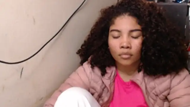 Snapshot of madelene chatting on 03-28-26, 12:43 madelene online show from 03-28-26, 12:43