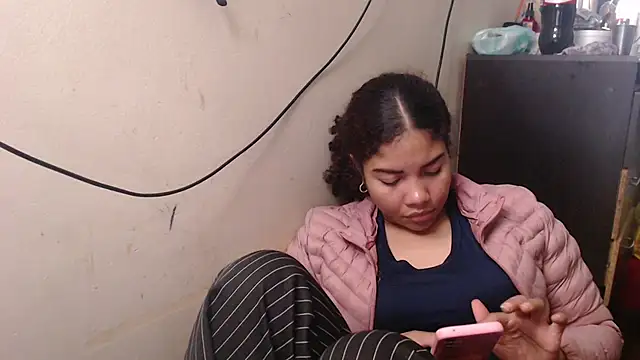 Snapshot of madelene chatting on 04-03-26, 12:08 madelene online show from 04-03-26, 12:08