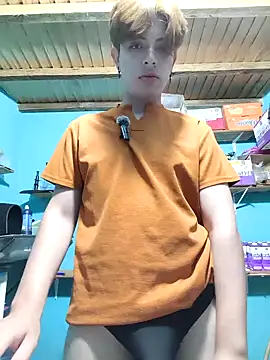 Snapshot of ethan_manovan chatting on 07-29-26, 10:52 ethan manovan online show from 07-29-26, 10:52