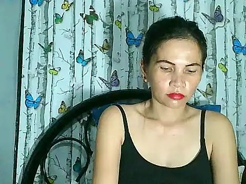 Urwildestangelfire 19 online show from 10-21-25, 09:04