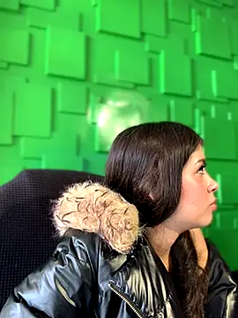 Linda LS online show from 11-11-25, 01:55