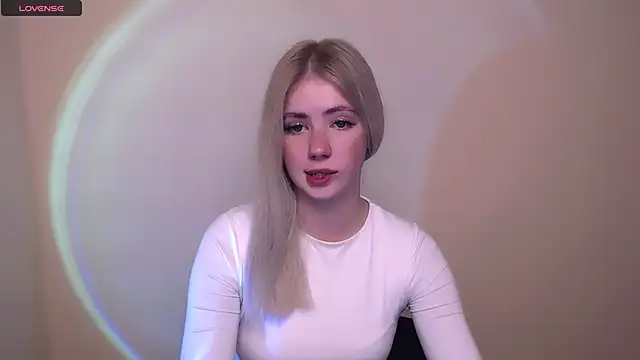 AliceHotty  online show from 10-17-25, 12:19