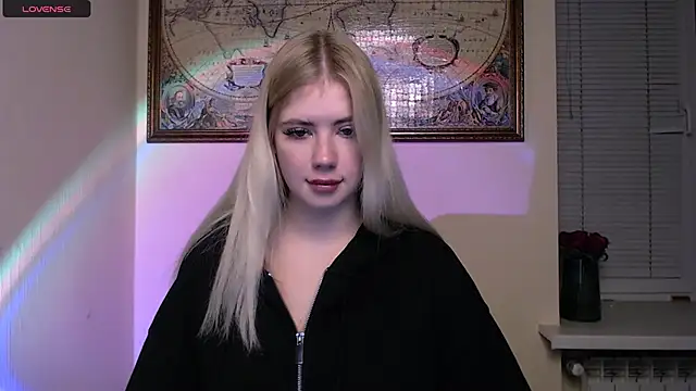 AliceHotty  online show from 11-03-25, 07:42