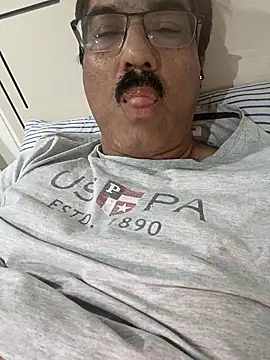 moonflower25 online show from 11-14-25, 06:50