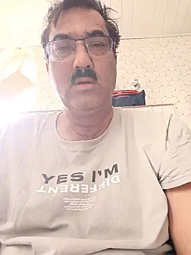 moonflower25 online show from 01-16-26, 04:49