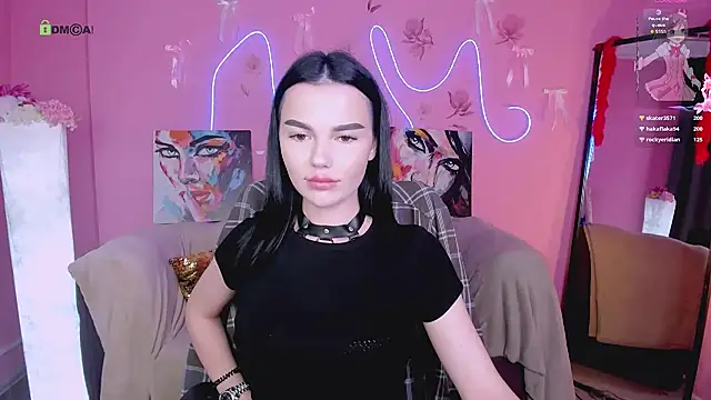 kiana vin online show from 06-25-26, 11:31
