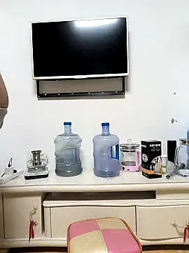 huanhuanaaaaa online show from 11-11-25, 05:02