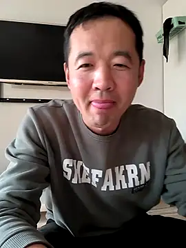 huanhuanaaaaa online show from 11-12-25, 06:25