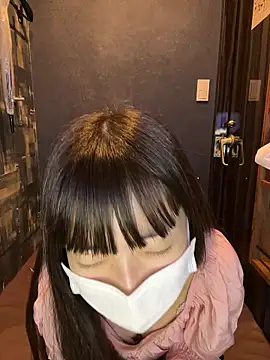 aonyan 7 online show from 10-11-25, 06:12