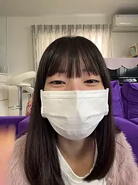 aonyan 7 online show from 10-16-25, 02:12